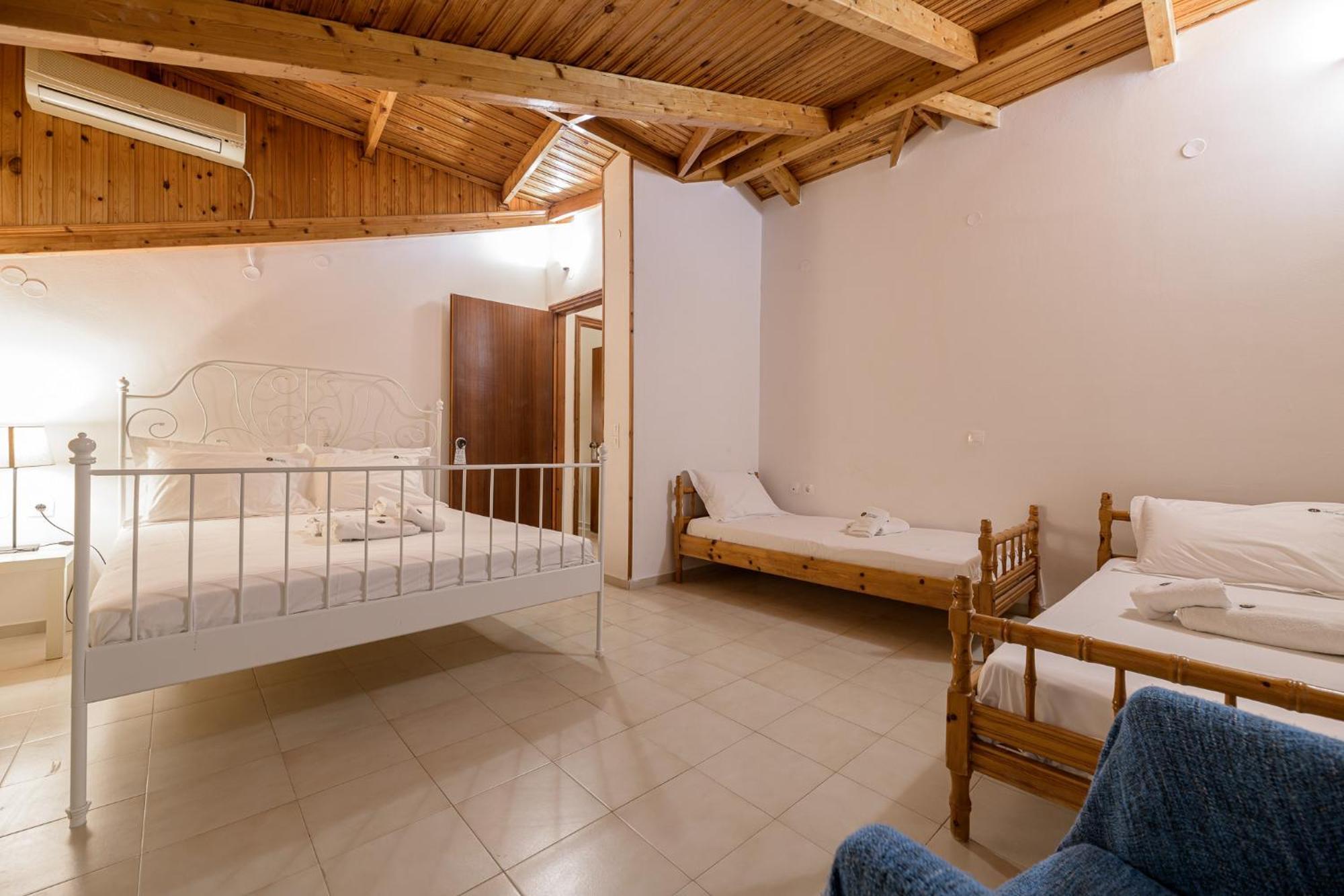 Denise Studios And Apartments Argassi Ngoại thất bức ảnh